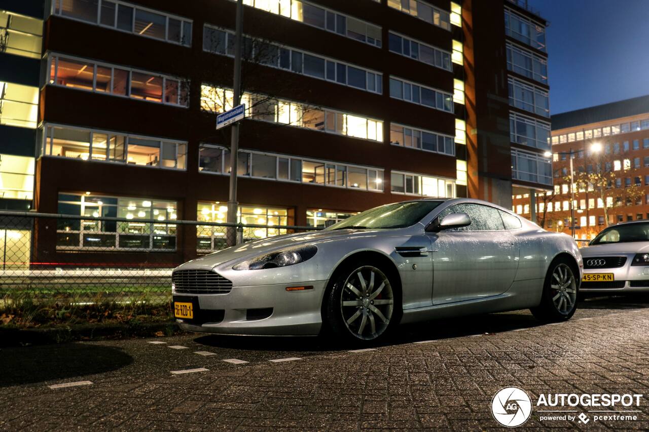 Aston Martin DB9