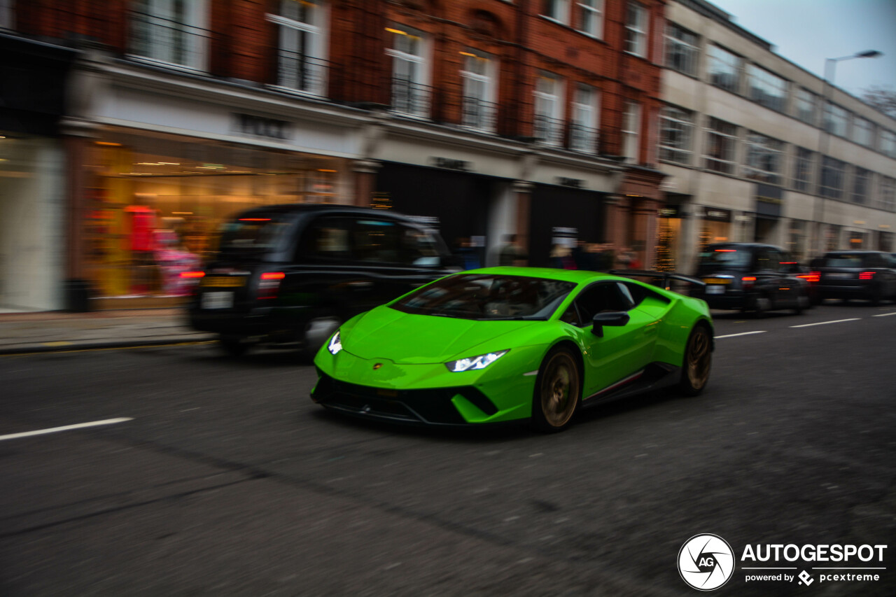 Lamborghini Huracán LP640-4 Performante