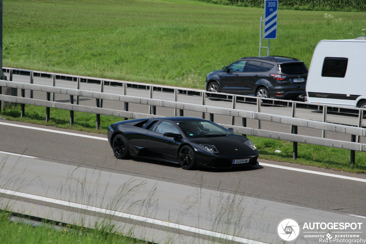 Lamborghini Murciélago LP640