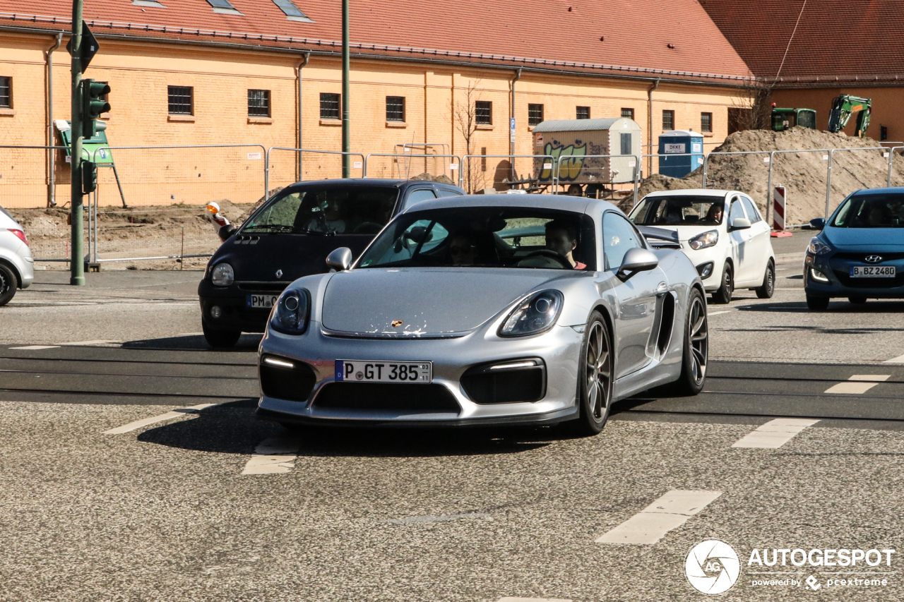 Porsche 981 Cayman GT4