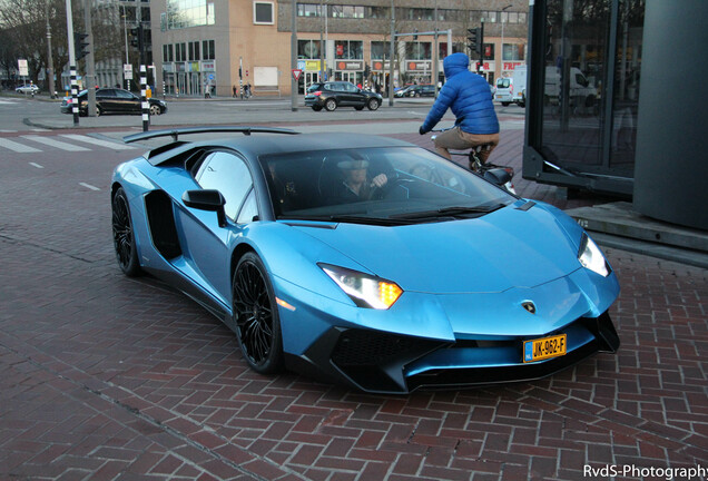 Lamborghini Aventador LP750-4 SuperVeloce