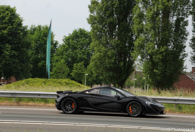 McLaren P1