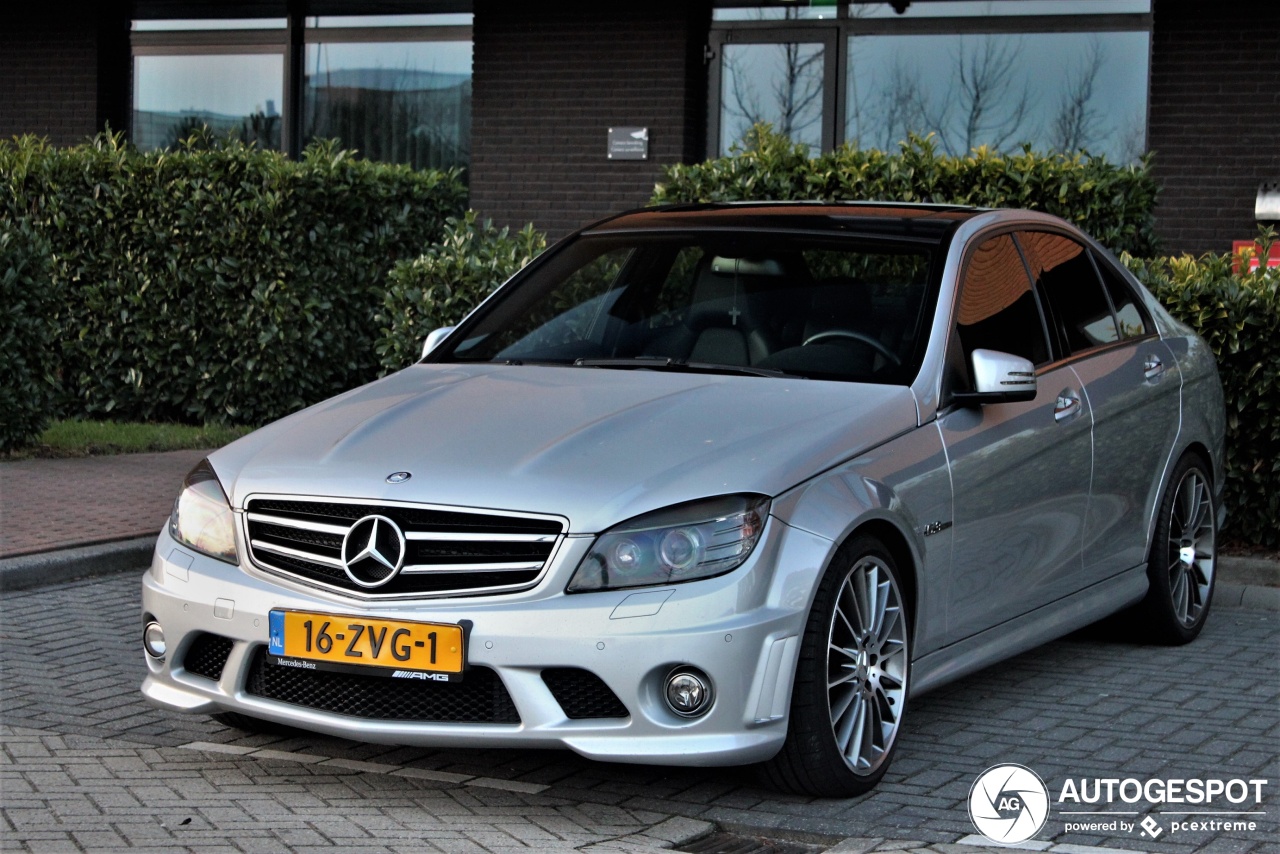 Mercedes-Benz C 63 AMG W204