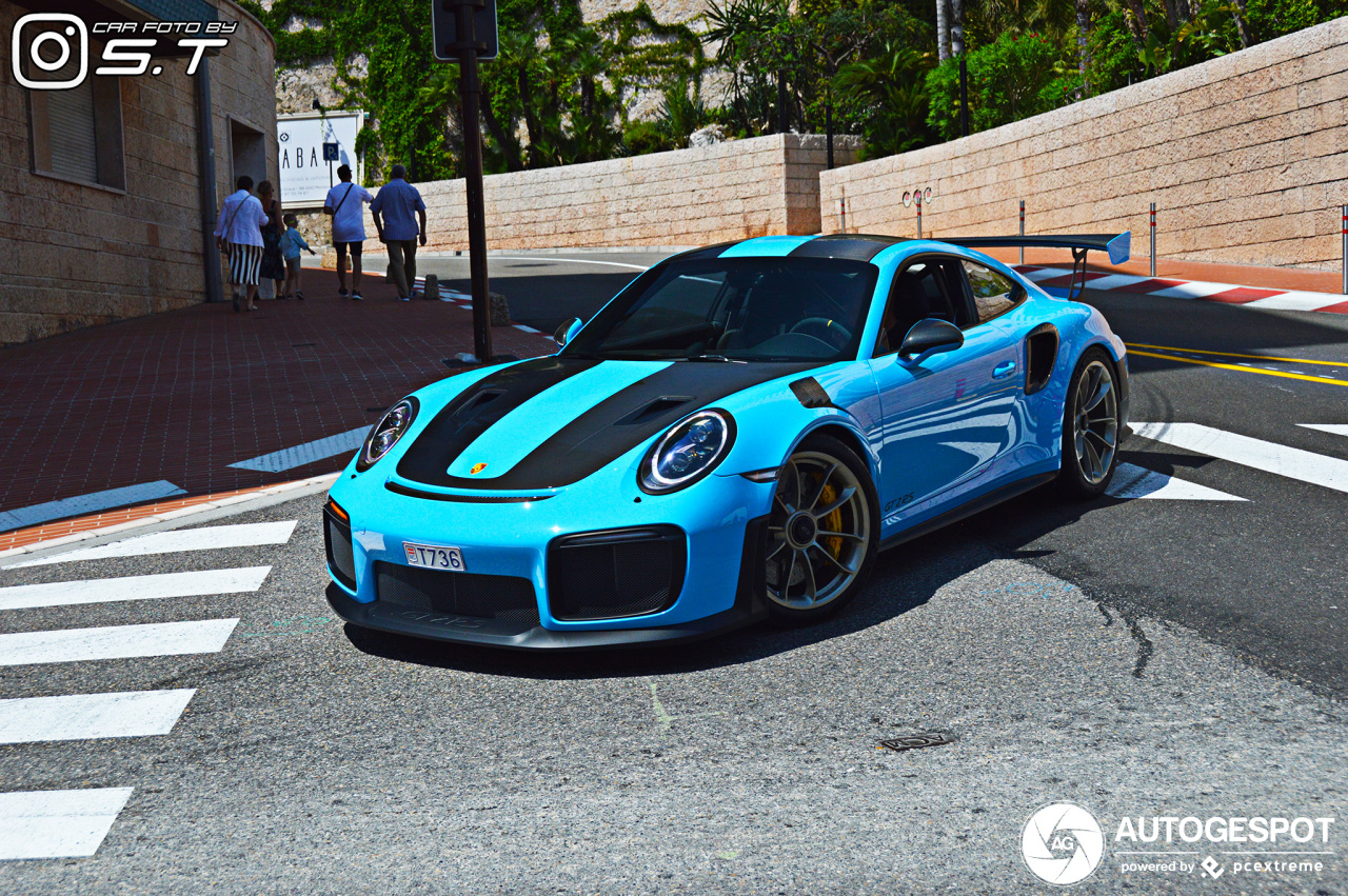 Porsche 991 GT2 RS Weissach Package