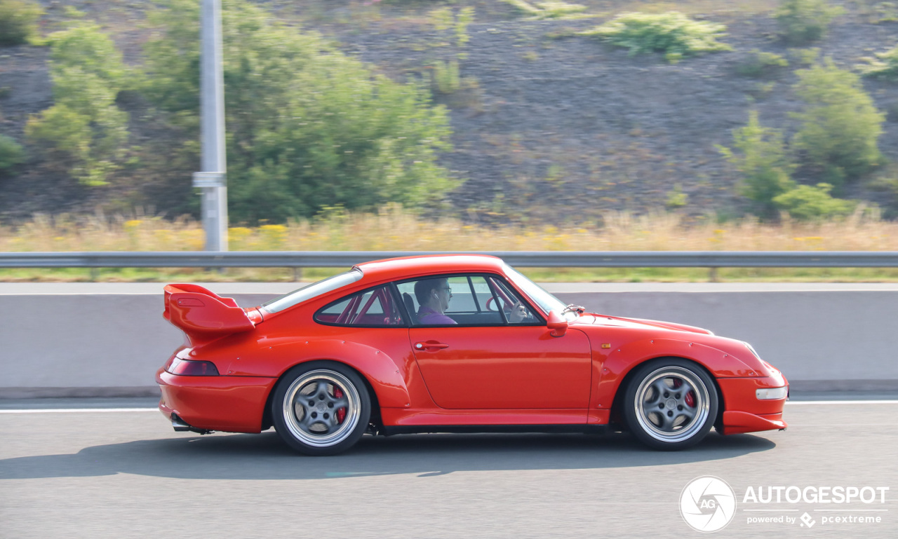 Porsche 993 GT2