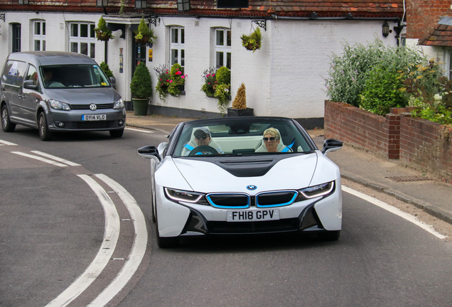 BMW i8 Roadster