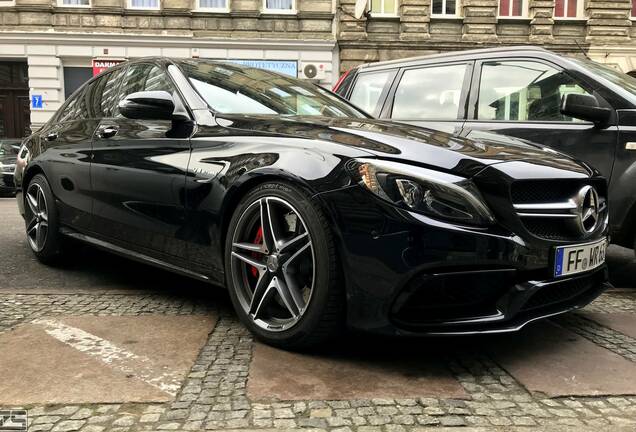 Mercedes-AMG C 63 S W205