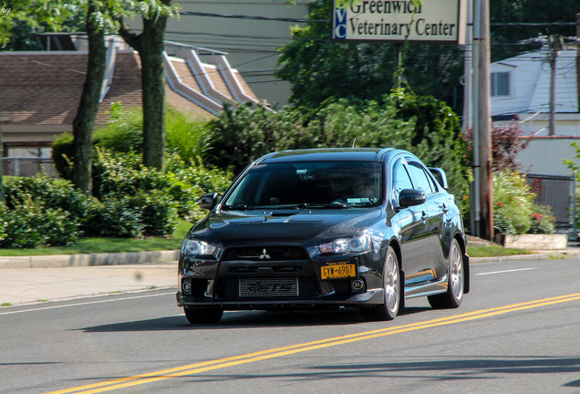 Mitsubishi Lancer Evolution X