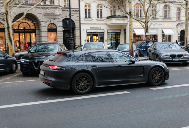 Porsche 971 Panamera Turbo Sport Turismo