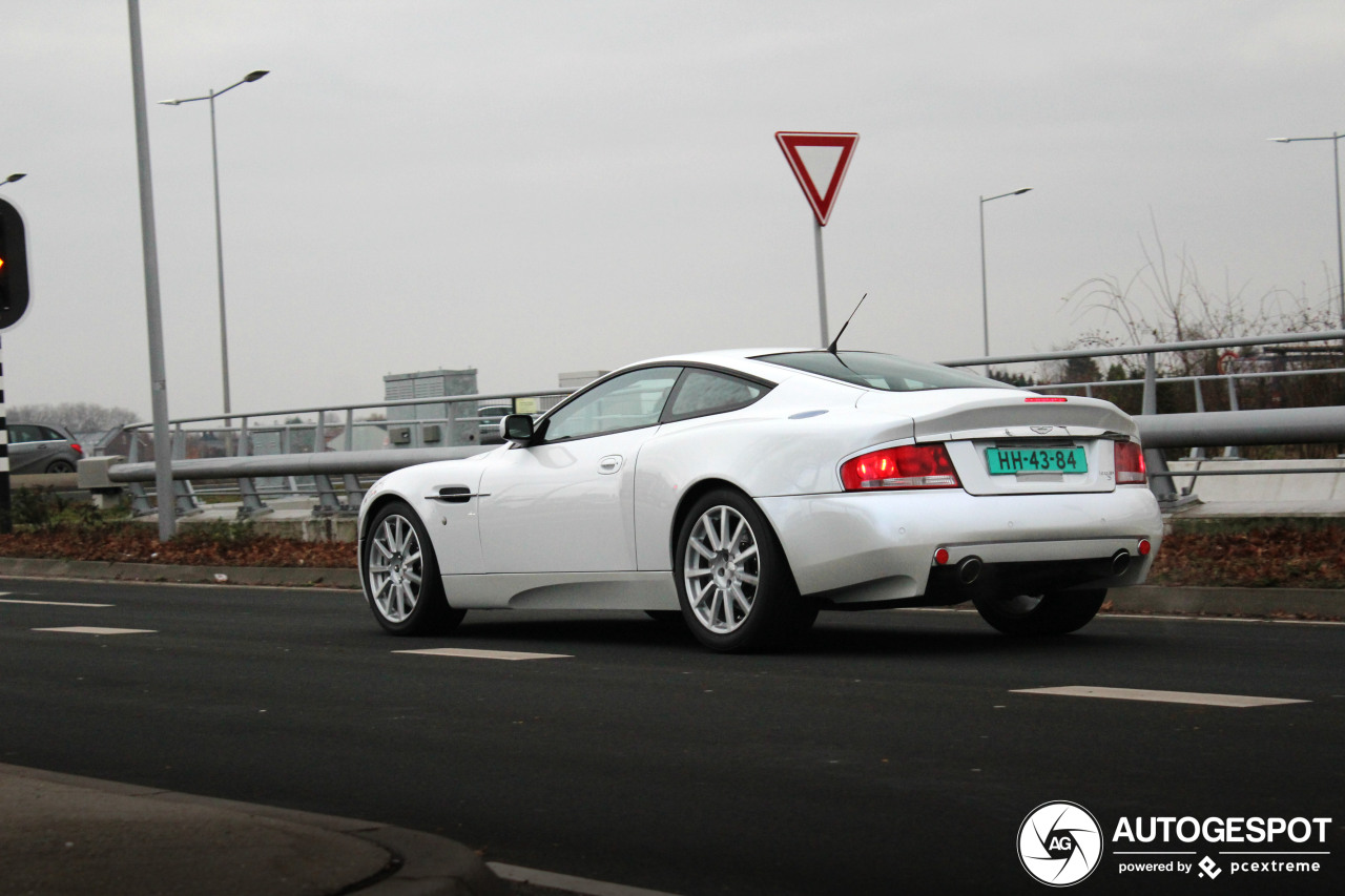 Aston Martin Vanquish S