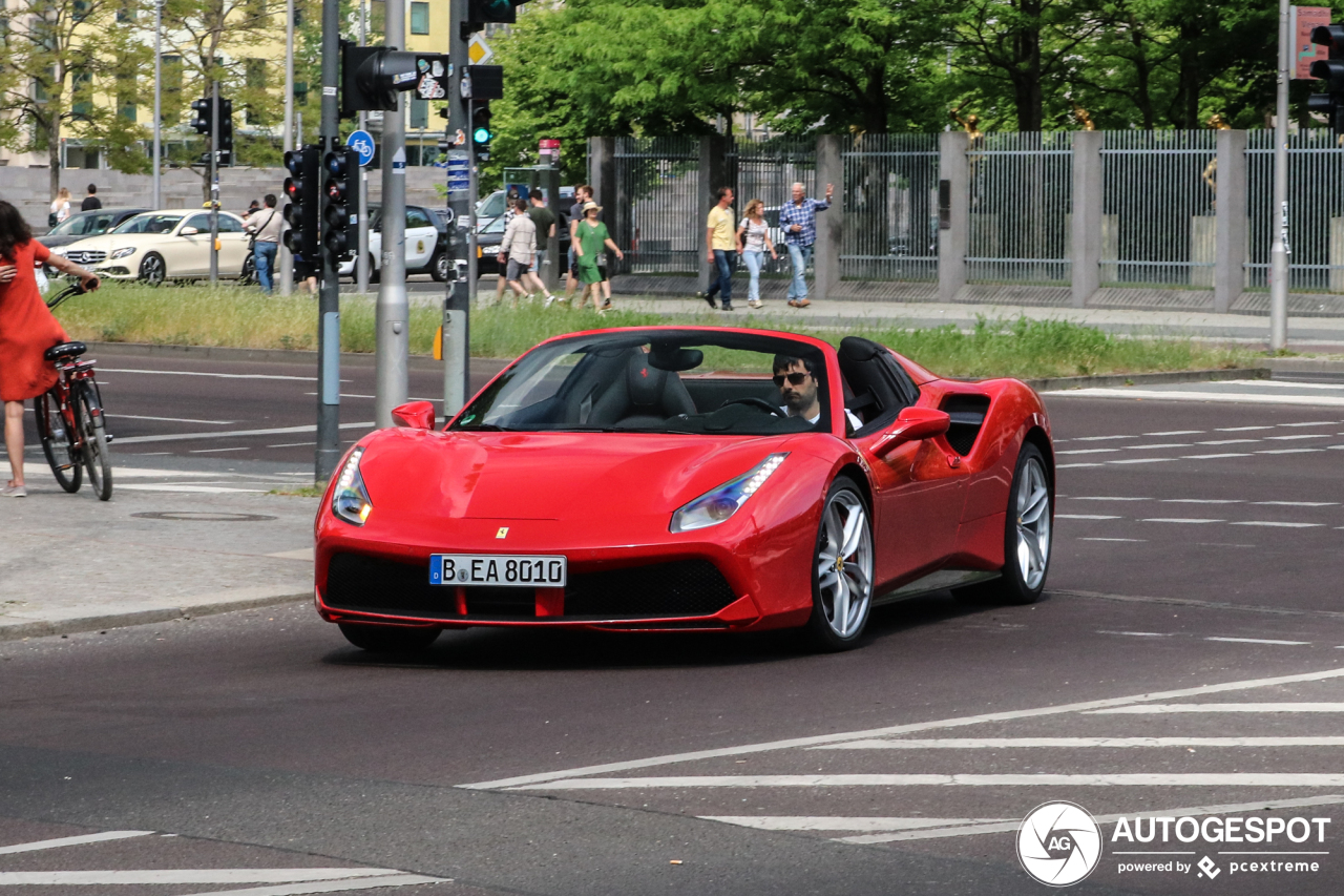 Ferrari 488 Spider