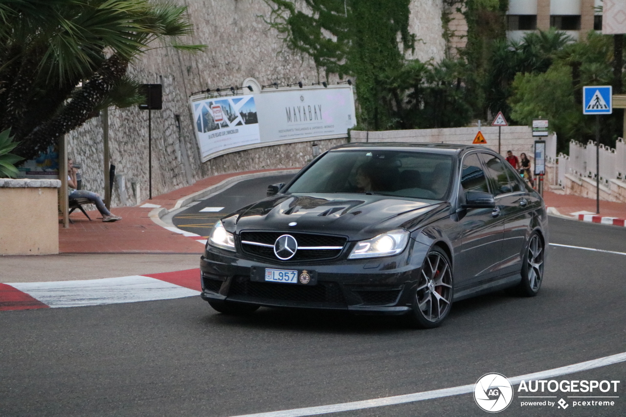 Mercedes-Benz C 63 AMG Edition 507