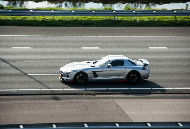 Mercedes-Benz Renntech SLS AMG