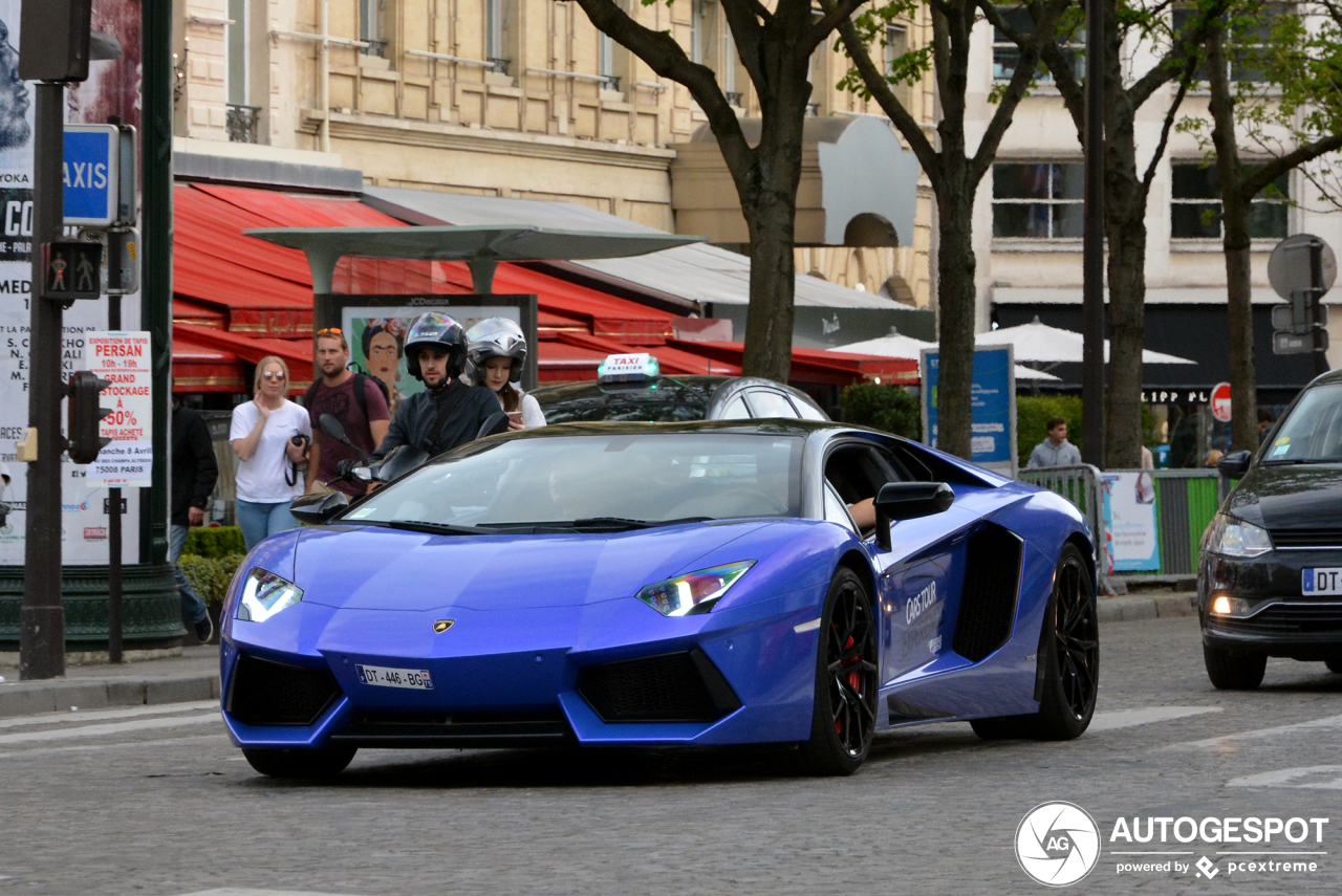 Lamborghini Aventador LP700-4