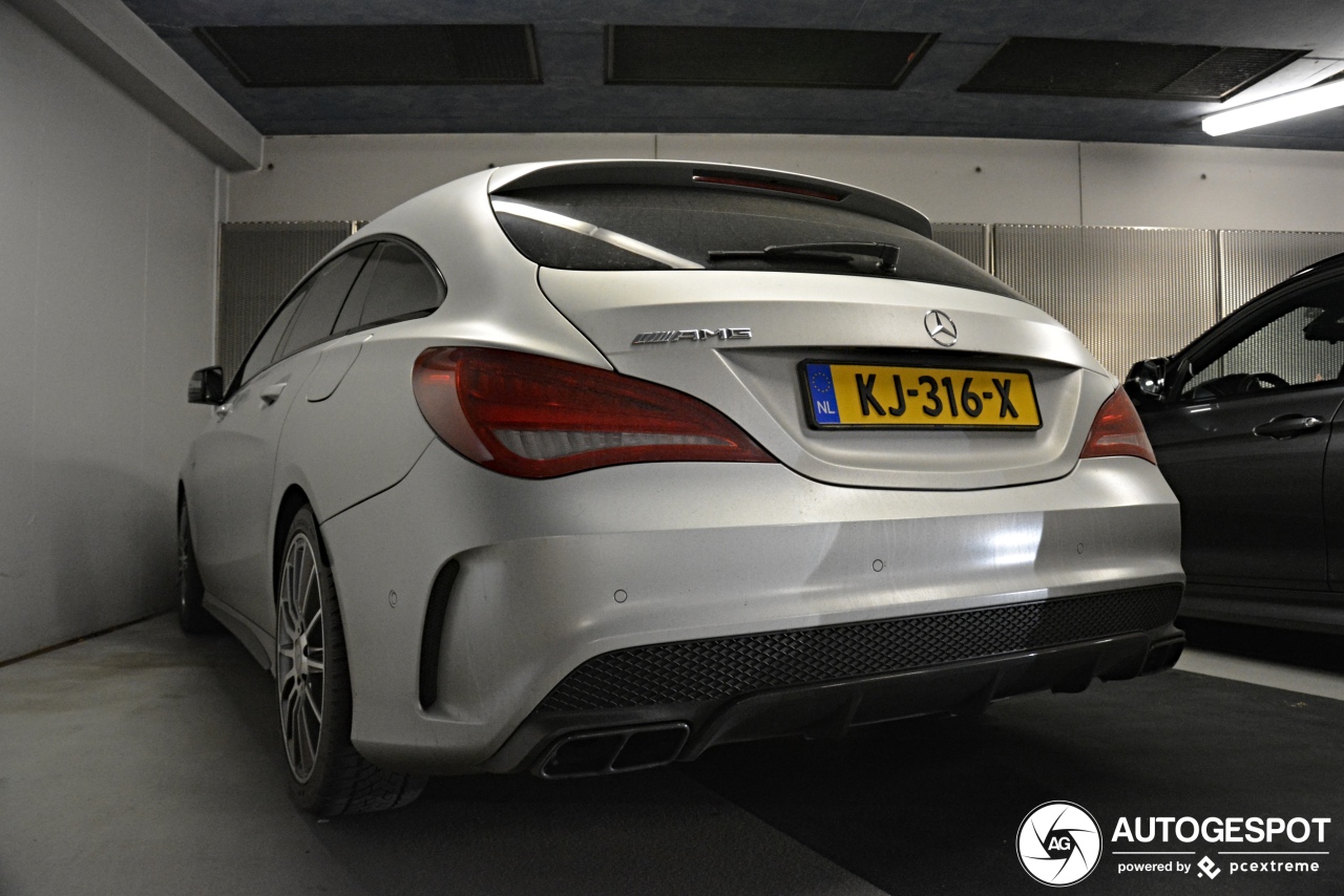 Mercedes-Benz CLA 45 AMG Shooting Brake