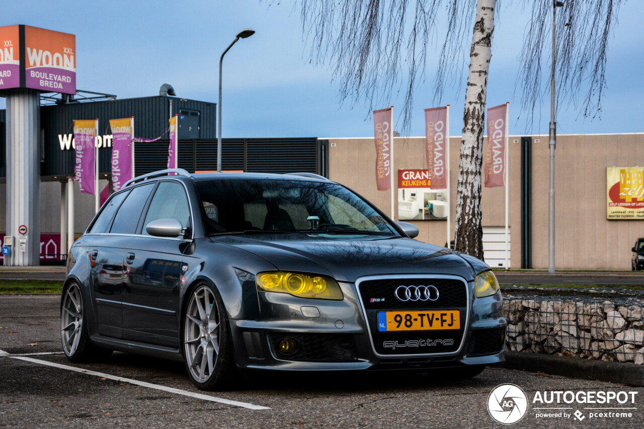 Audi RS4 Avant B7