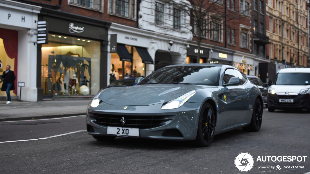 Ferrari FF