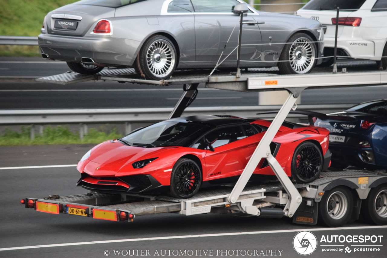 Lamborghini Aventador LP750-4 SuperVeloce Roadster