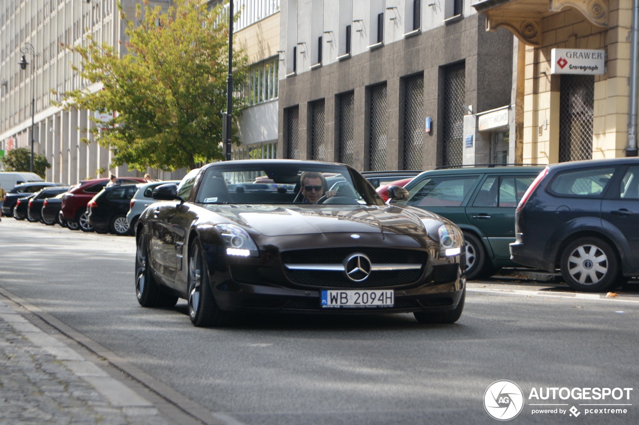 Mercedes-Benz SLS AMG Roadster