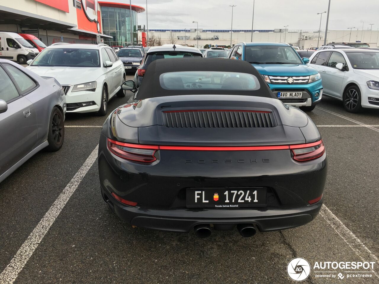 Porsche 991 Carrera 4 GTS Cabriolet MkII