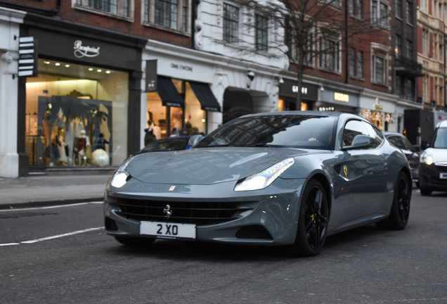 Ferrari FF