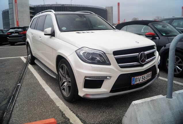 Mercedes-Benz GL 63 AMG X166