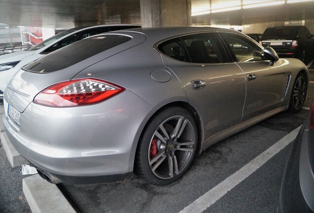 Porsche 970 Panamera GTS MkI