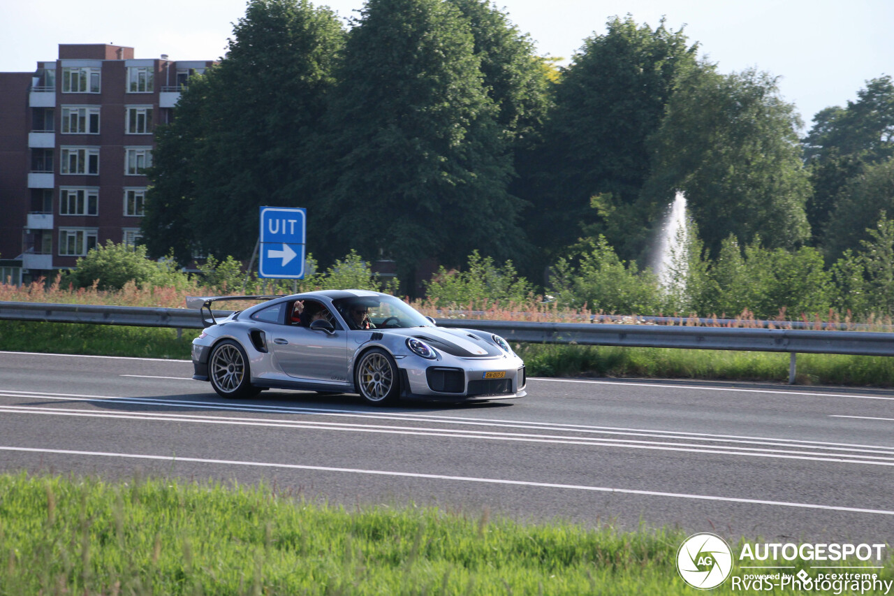 Porsche 991 GT2 RS Weissach Package