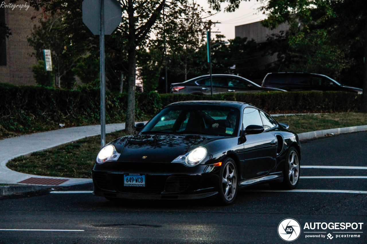 Porsche 996 Turbo