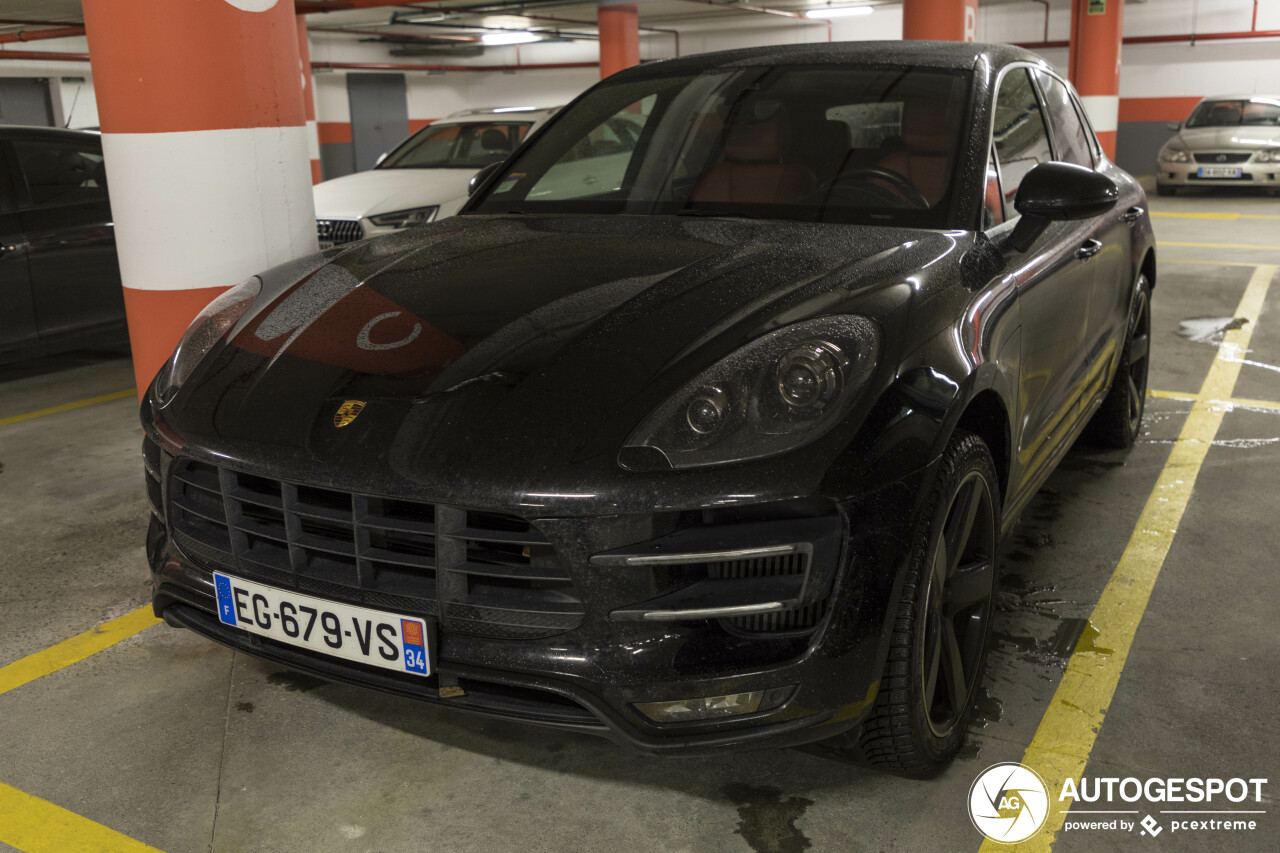 Porsche 95B Macan Turbo