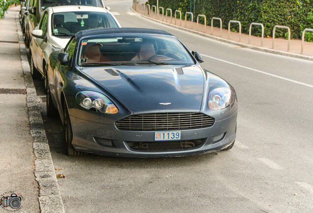 Aston Martin DB9 Volante