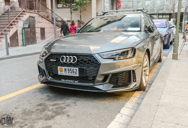 Audi RS4 Avant B9