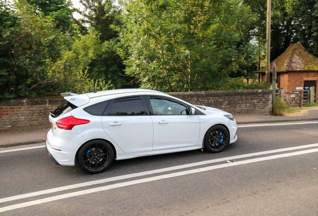 Ford Focus RS 2015