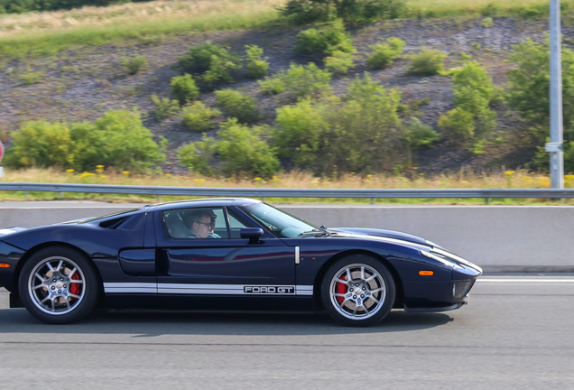 Ford GT