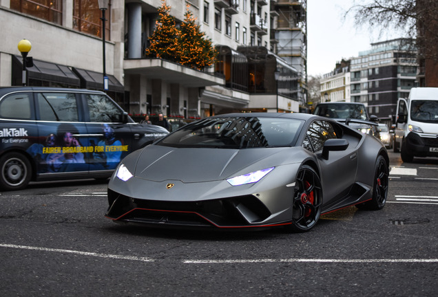 Lamborghini Huracán LP640-4 Performante