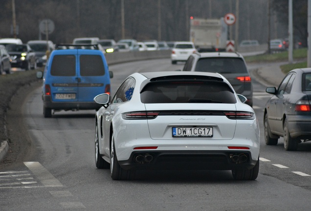 Porsche 971 Panamera GTS Sport Turismo