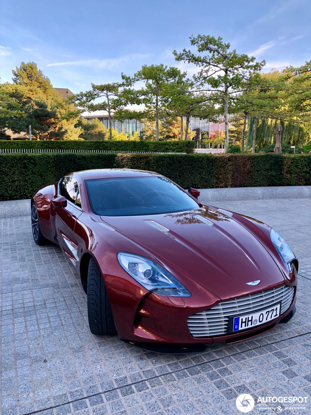 Aston Martin One-77