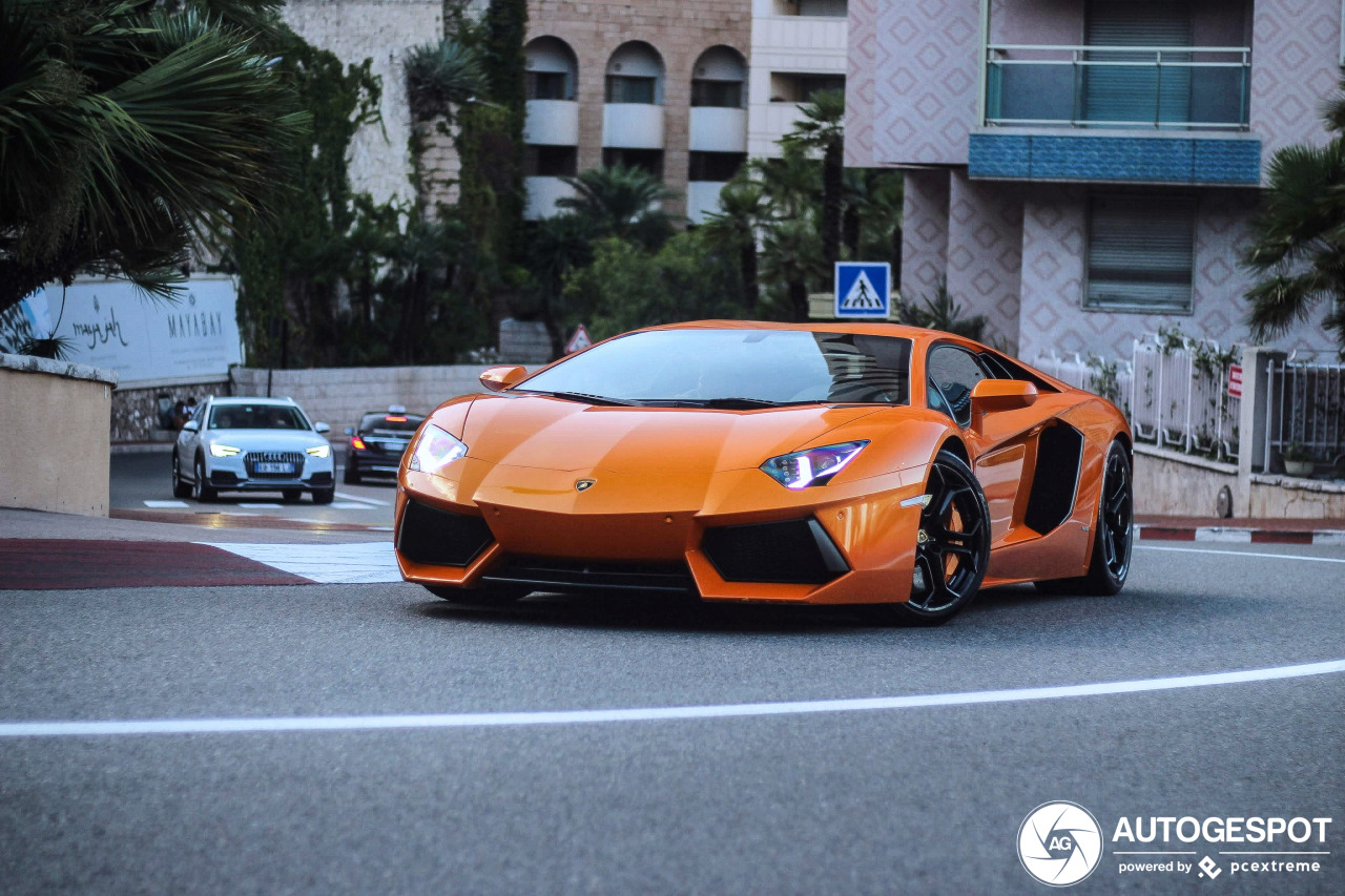 Lamborghini Aventador LP700-4