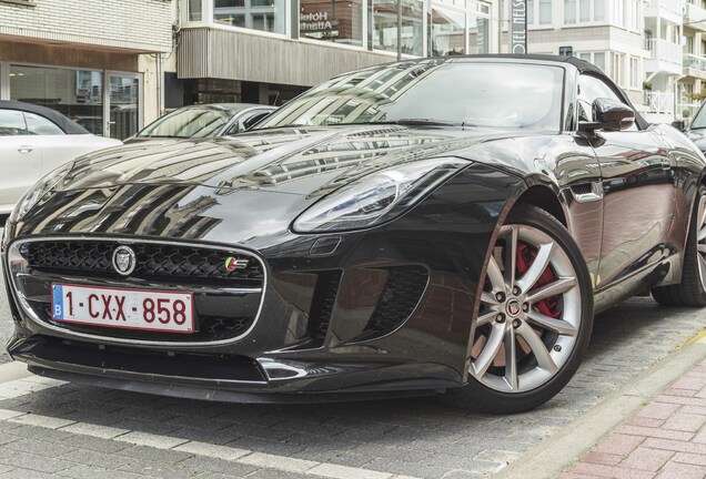 Jaguar F-TYPE S Convertible