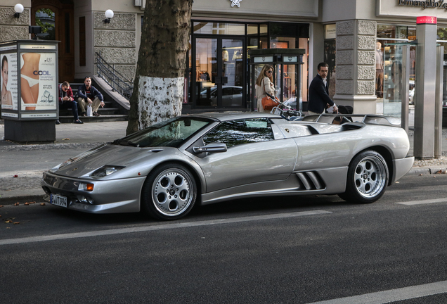 Lamborghini Diablo VT Roadster