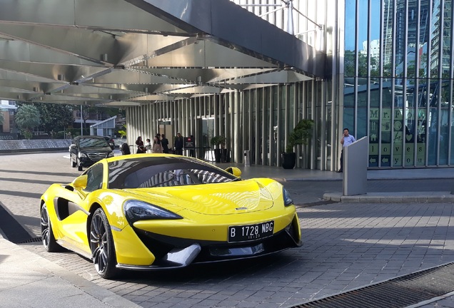 McLaren 570S