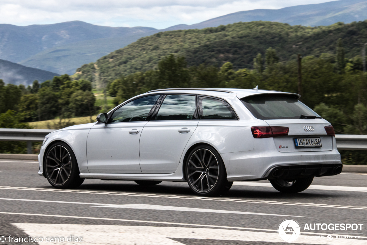 Audi RS6 Avant C7 2015