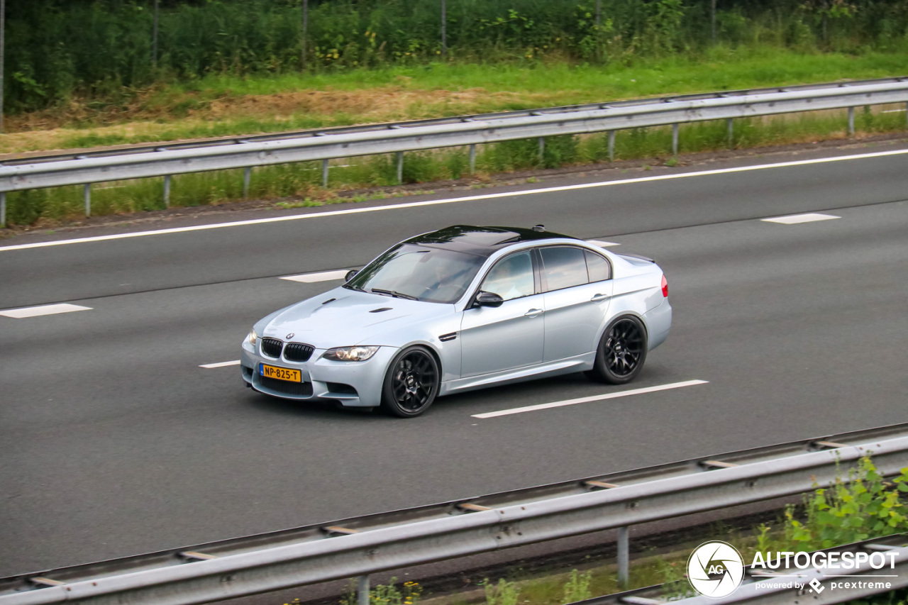 BMW M3 E90 Sedan 2009