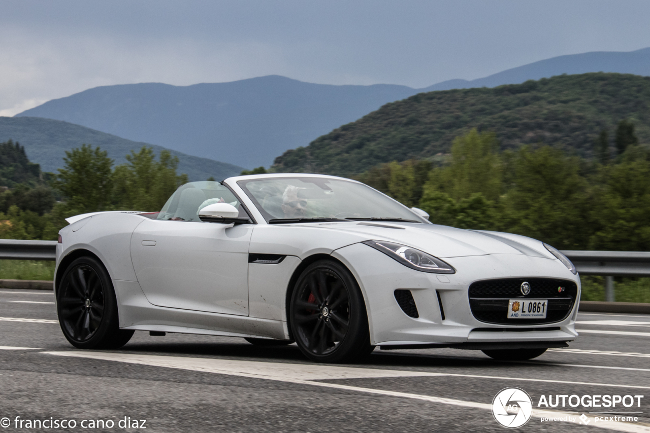 Jaguar F-TYPE S Convertible