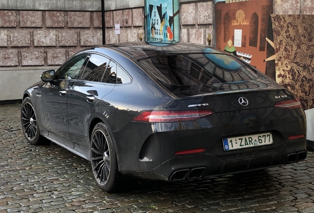 Mercedes-AMG GT 63 X290