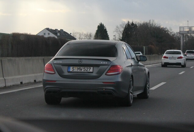 Mercedes-AMG E 63 S W213 Edition 1