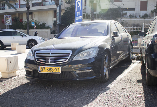 Mercedes-Benz S 65 AMG V221 2010