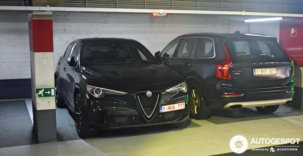 Alfa Romeo Stelvio Quadrifoglio