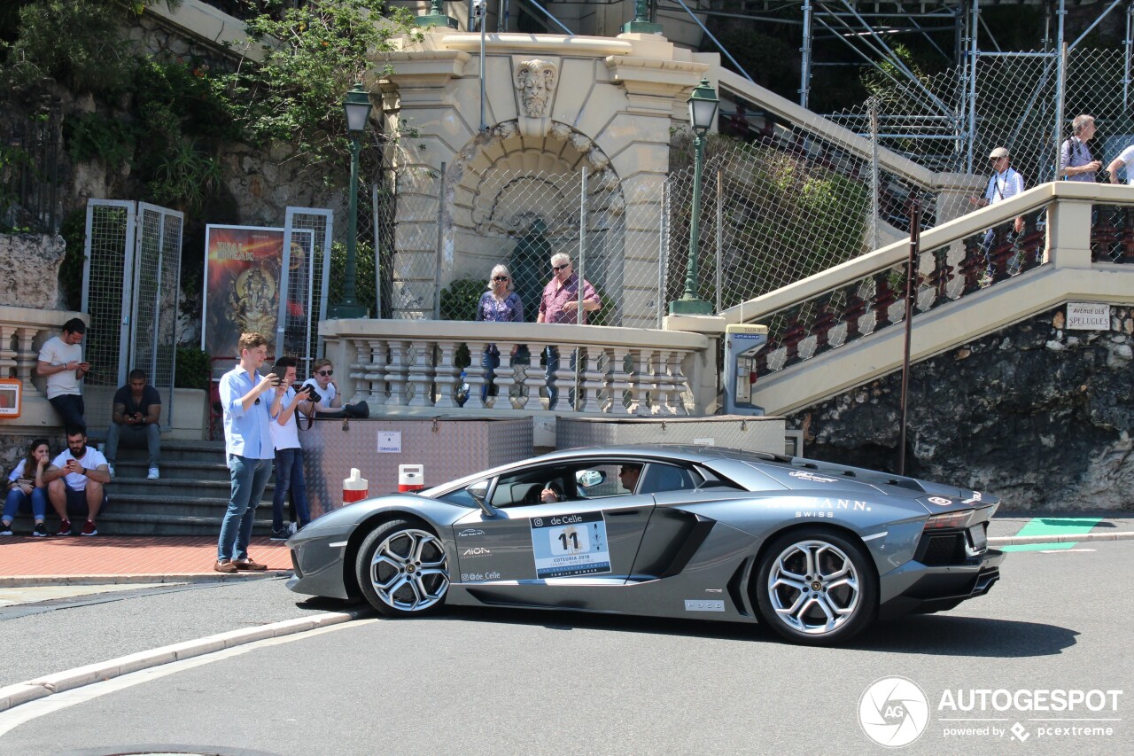 Lamborghini Aventador LP700-4