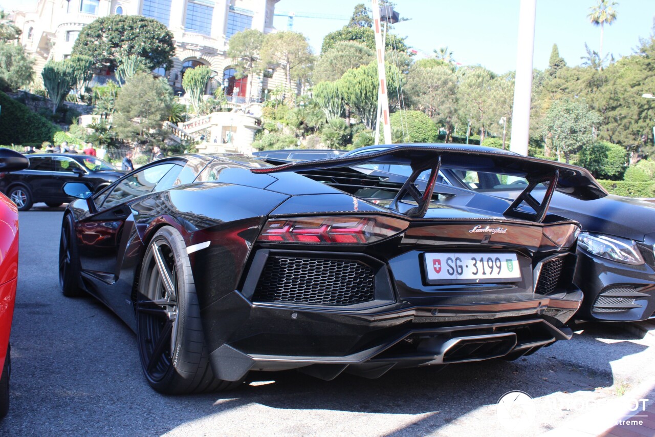 Lamborghini Aventador LP700-4